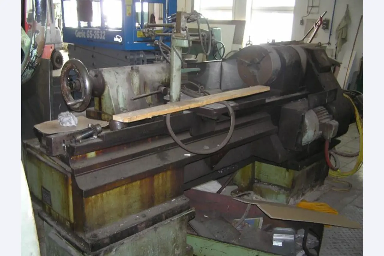 Robôs industriais-4